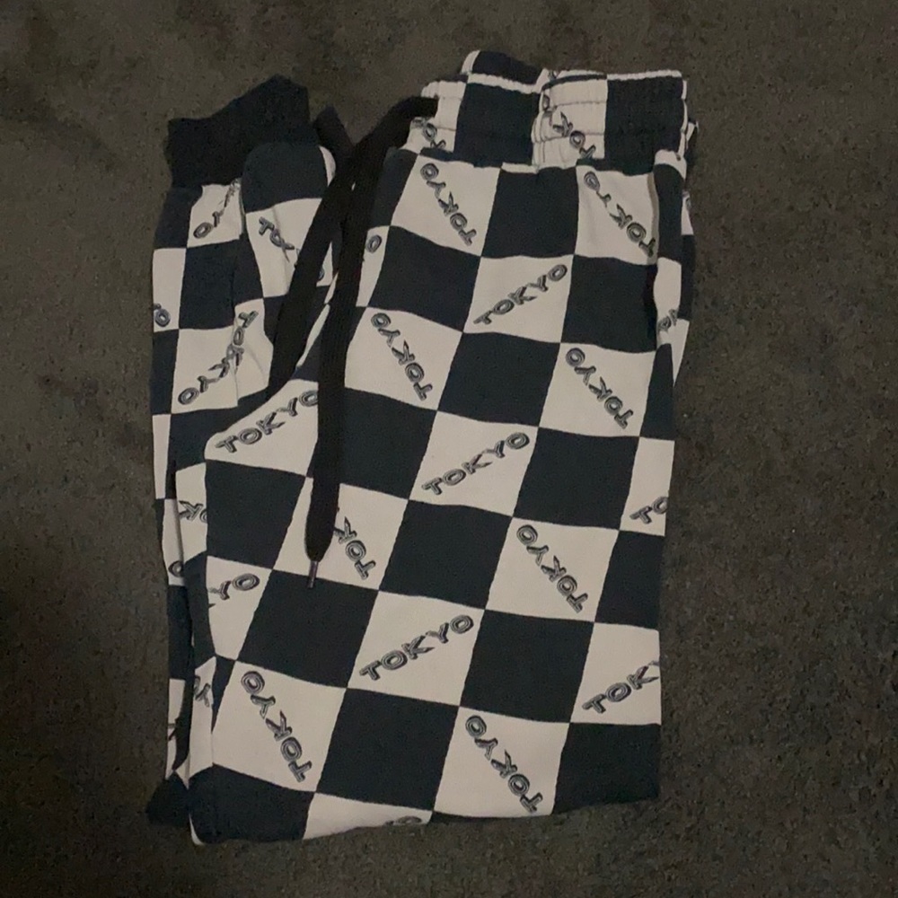 Checkered sweatpants